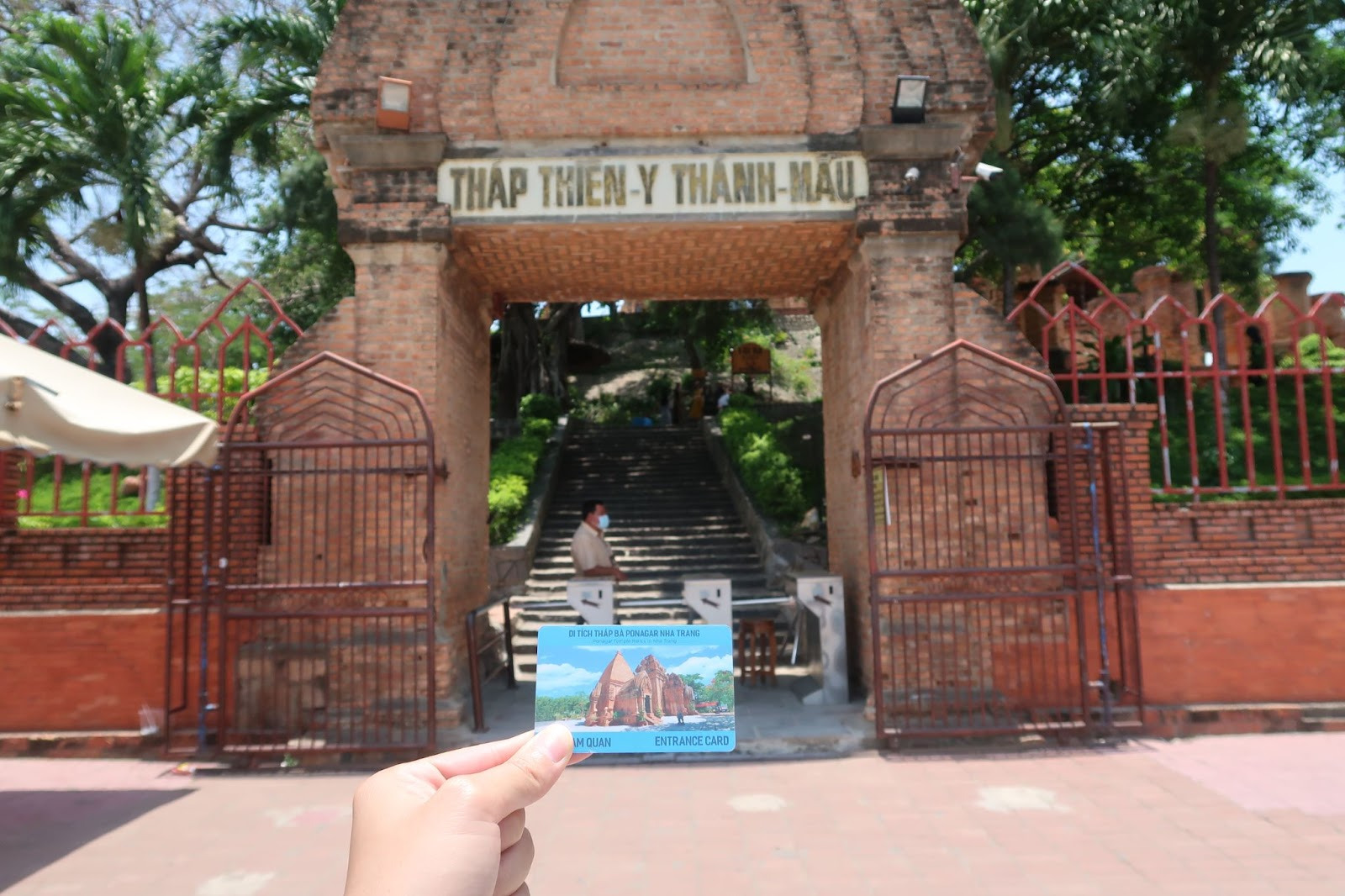 Tháp Bà Ponagar Nha Trang - dấu ấn văn hóa Chăm Pa giữa lòng phố biển