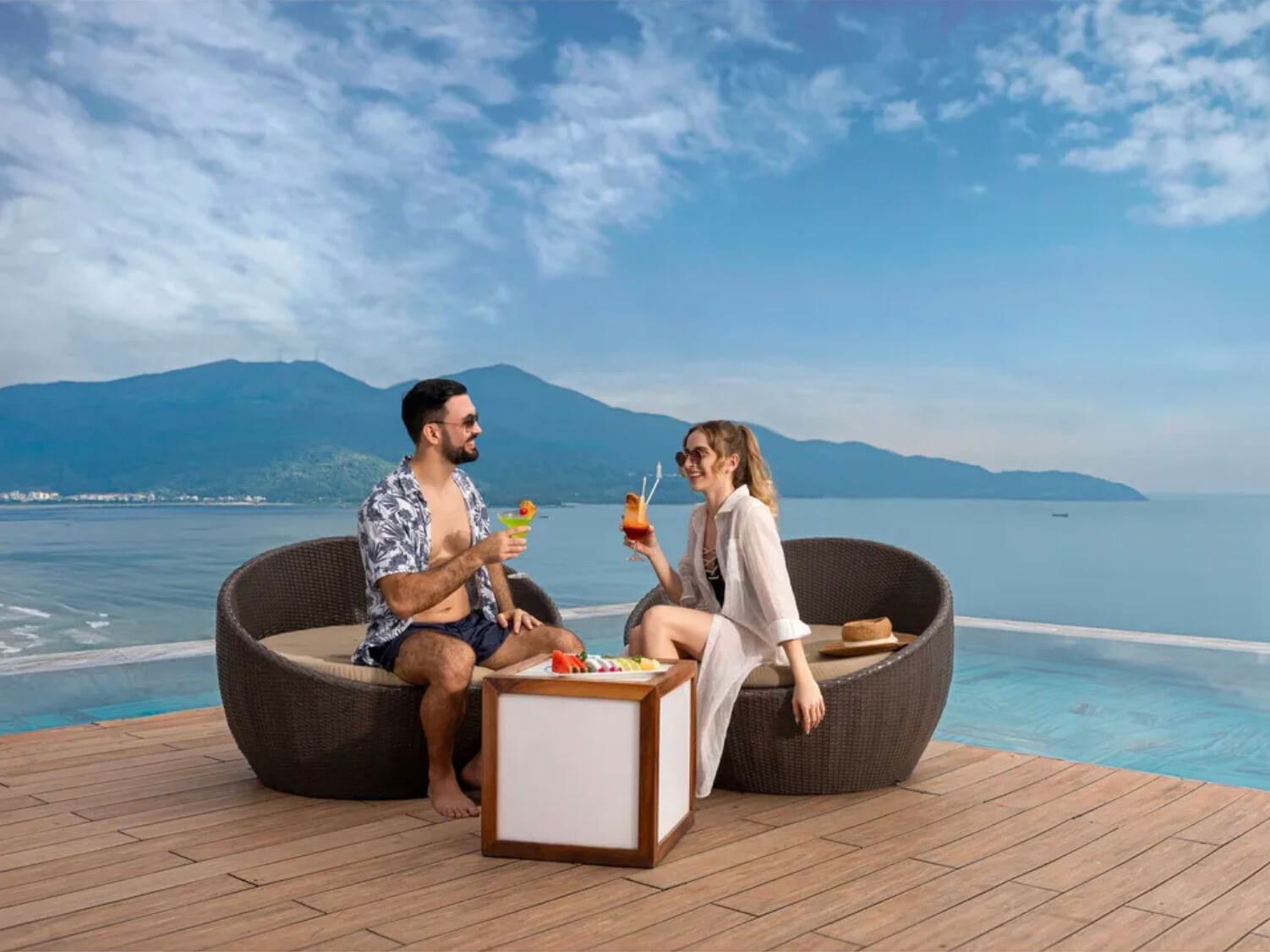 Với thiết kế hiện đại, A La Carte Đà Nẵng Beach có nhiều dãy phòng nhìn ra biển.